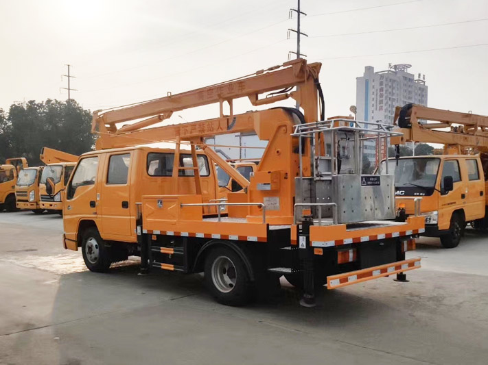 國六江鈴雙排12米高空作業車