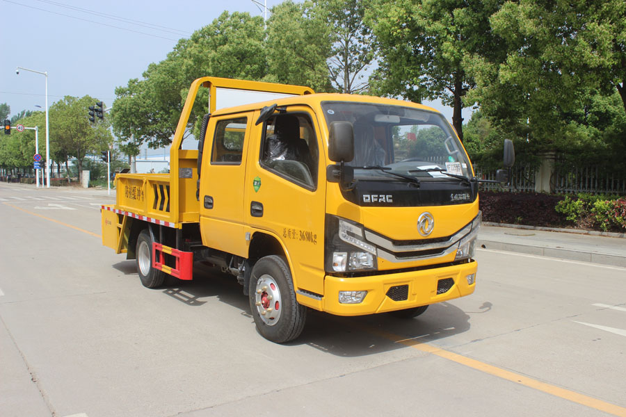 潤知星牌SCS5040TFZEQ6型防撞緩沖車